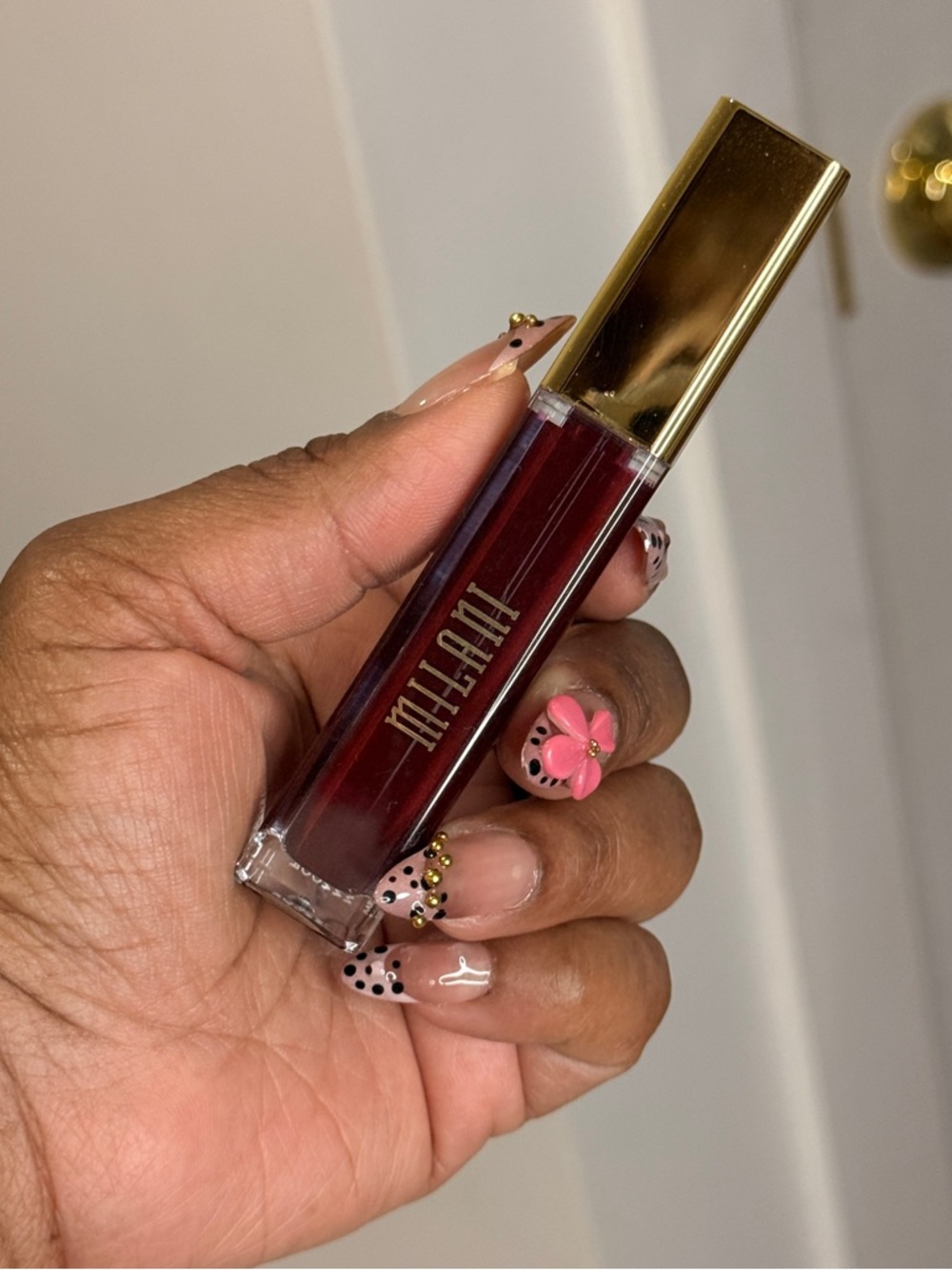 Milani Amore Matte Liquid Lipstick - color: Vixen 51